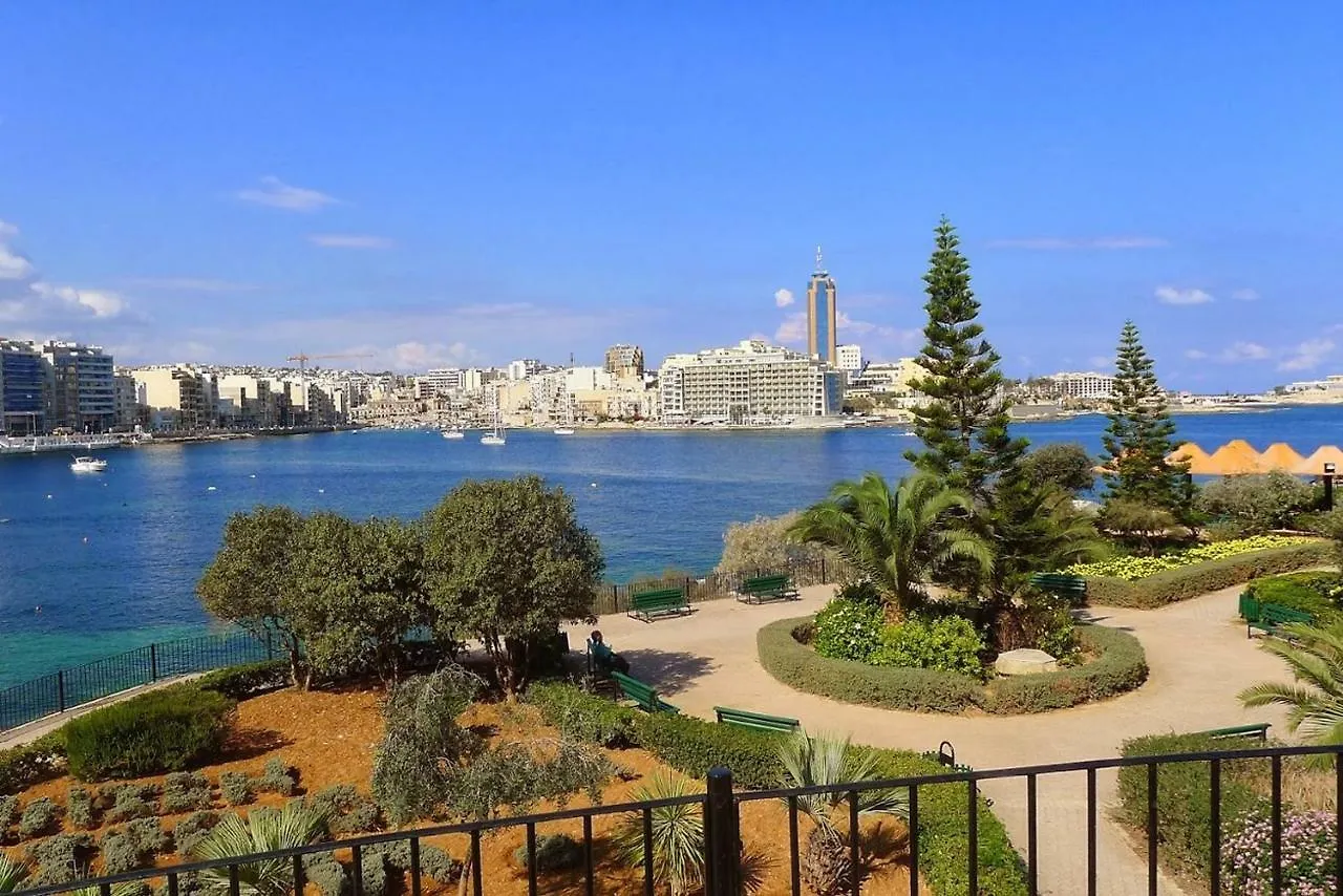 Cozy Apartment In An Amazing Location Sliema 0*,  Malta