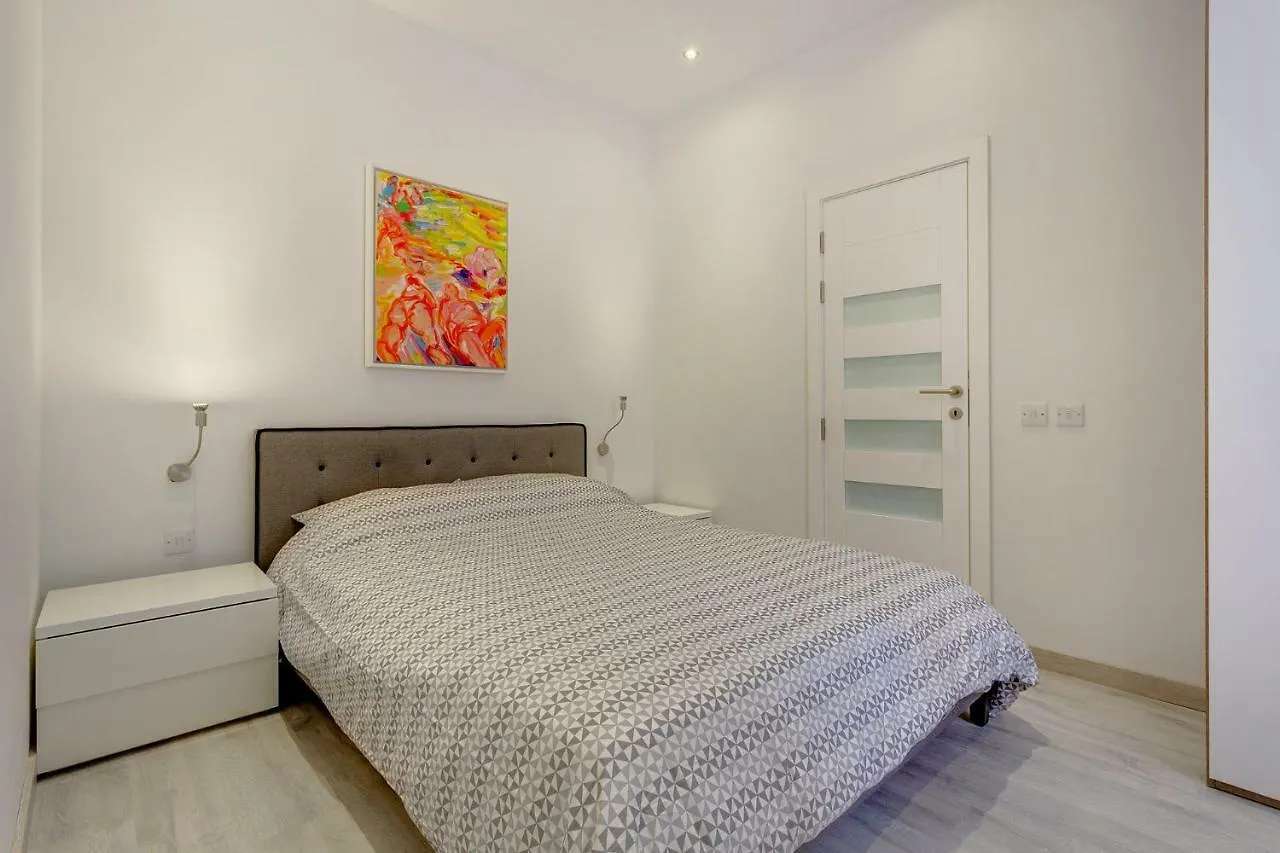 Cozy Apartment In An Amazing Location Sliema 0*,  Malta